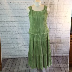 Stanley Scott 2-piece Green Skirt & Sleeveless Top Set Medium